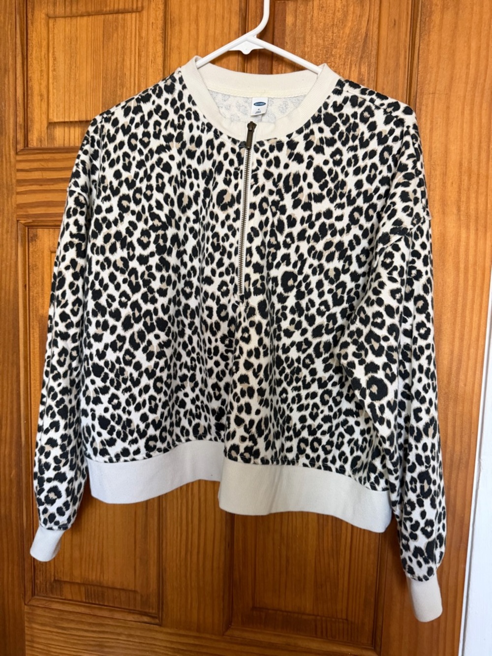 Old Navy half zip dolman Leopard Print Pullover - Picture 2 of 9